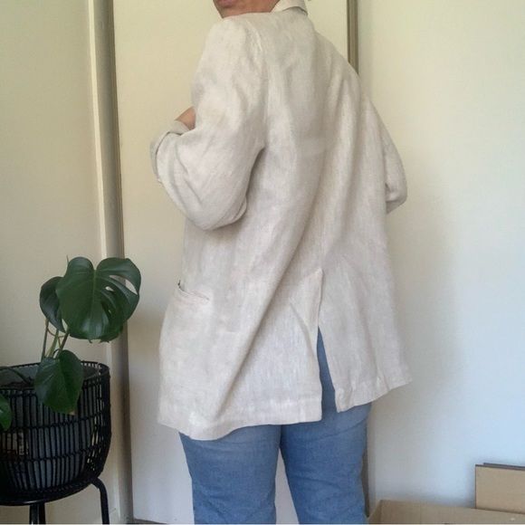 Assembly Label Bozy Jacket in natural beige linen, size 12 - Picture 6 of 7